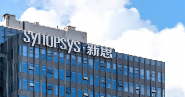 针对中国?美政府被曝将要求美企确定外国实体是否访问美云数据中心来训练AI模型(图5) 针对中国?美政府被曝将要求美企确定外国实体是否访问美云数据中心来训练AI模型(图5)