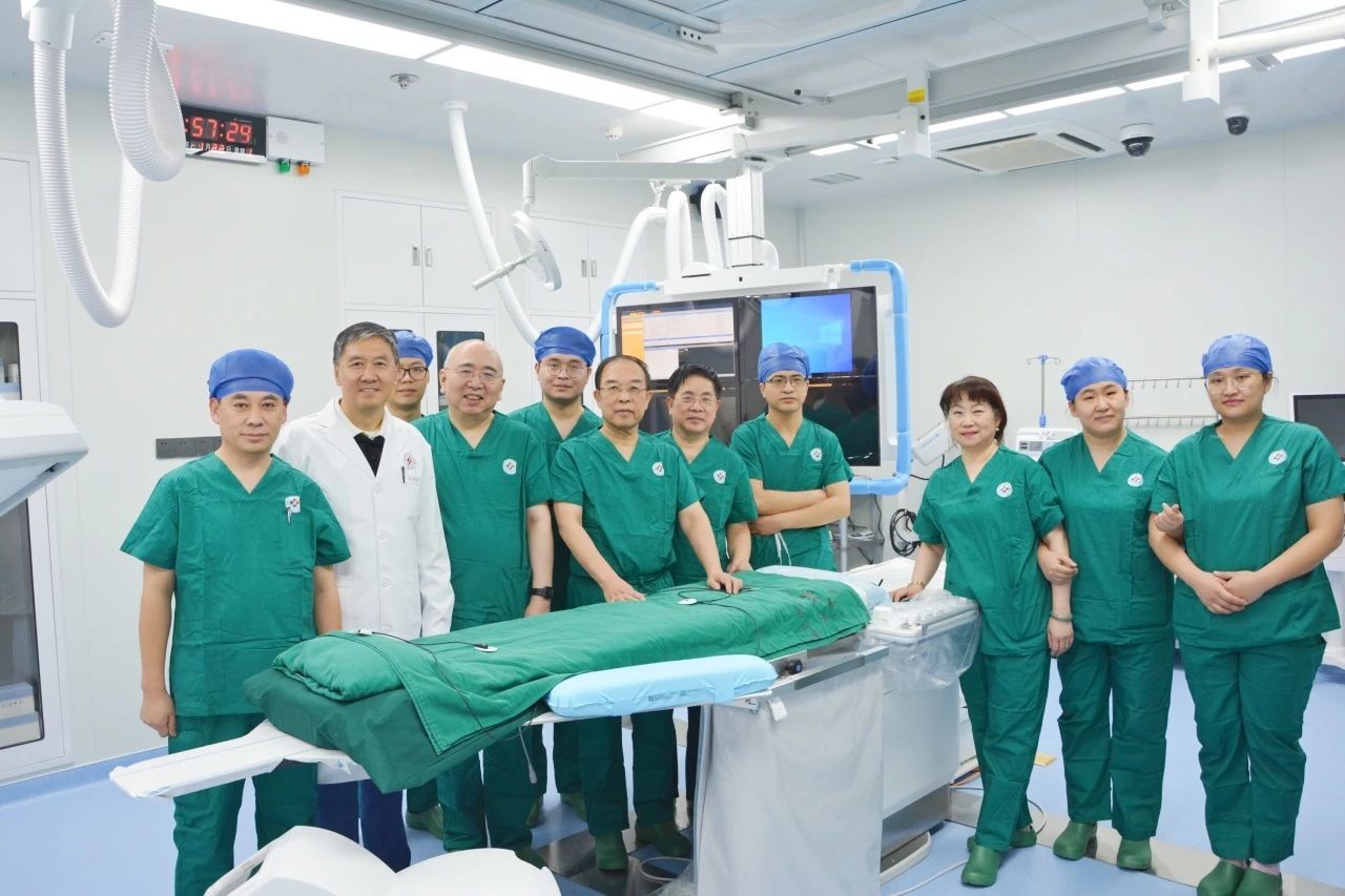 新设备“Azurion 7M20”入驻河北梅奥心血管病医院 助力华医心诚专家团队共护健康(图2)