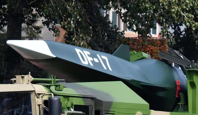 美国为什么不敢随便惹恼中国？中国实现弯道超车掌握先进武器(图5)