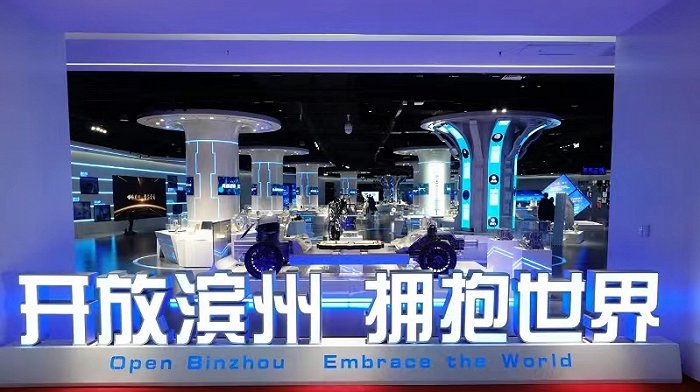 一座北方小城的负重前行与赋能飞行(图5)