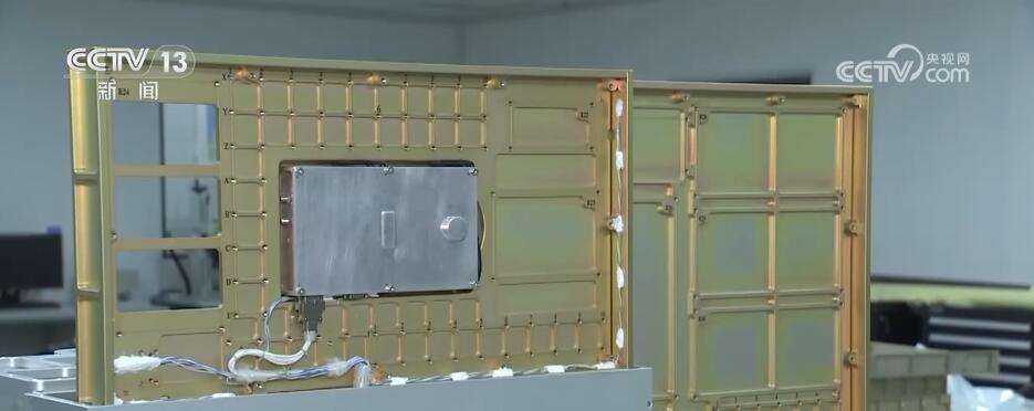 在宇宙极端环境中开展实验 中国空间站首批舱外暴露实验材料样品成功取回(图10) 在宇宙极端环境中开展实验 中国空间站首批舱外暴露实验材料样品成功取回(图10)