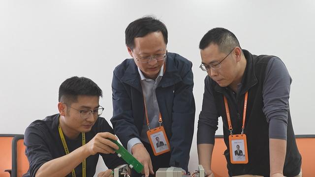 劳模风采·2024年全国五一劳动奖章｜崔争第：让中国的实验样本储存在自己生产的设备里(图3)